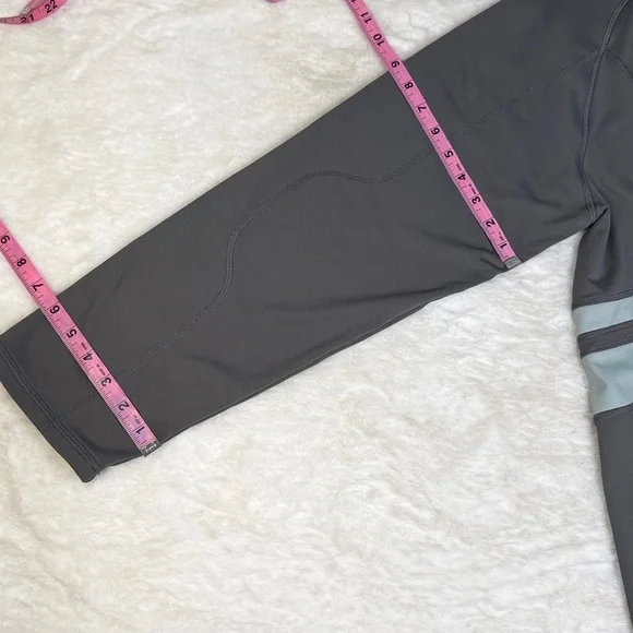 Alo 1/4 Zip CoolFit Pullover Mens XL Gray Stretch Athleisure Gorpcore Read - Picture 11 of 17